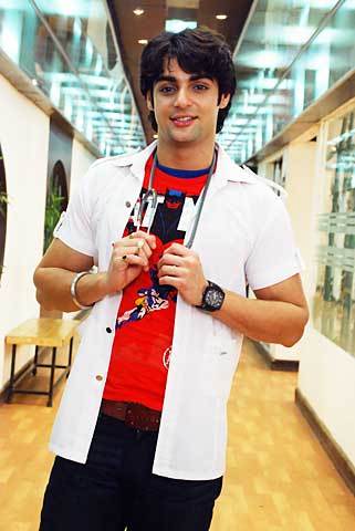 kw2 - KARAN WAHI