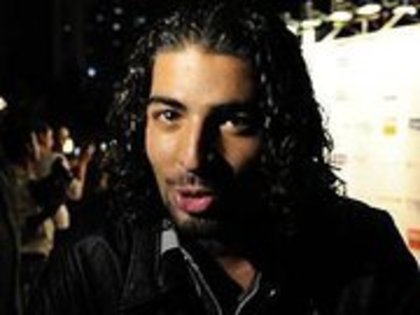 163144_187585254587660_182845248394994_686940_3943730_a - Jason Canela