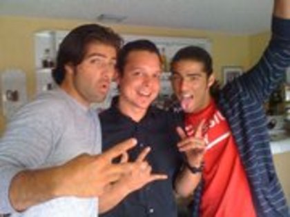 168951_191580754188110_182845248394994_715467_8091064_a - Jason Canela