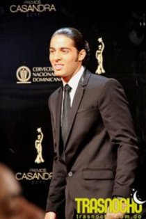 198484_208441082502077_182845248394994_831984_5523342_a - Jason Canela