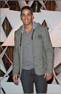 218092_216225815056937_182845248394994_890215_8142728_a - Jason Canela