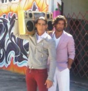 404824_189671244465089_100002666438109_322028_1495452521_a - Jason Canela