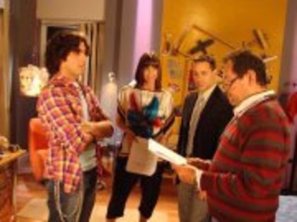 310577_276067279098591_192909200747733_763117_984685867_a - Jason Canela