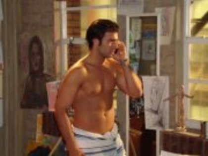 17241_224546487710_224465602710_3293850_3432492_a