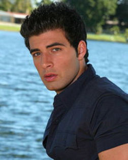 25014_115995325096739_115706725125599_173125_85268_a