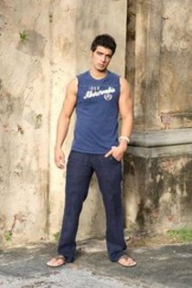 25014_115997681763170_115706725125599_173137_7303556_a