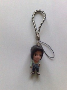 692127994539303732348537-4934212-215_300