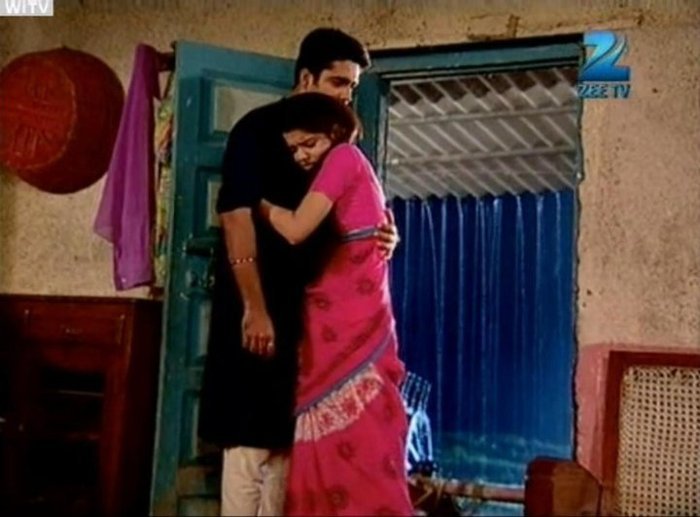 Dev & Radhika in Love [132]