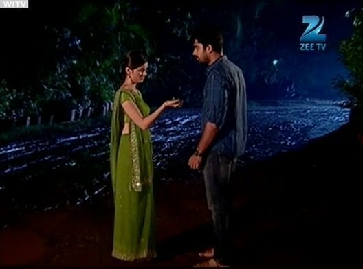 Dev & Radhika in Love [152]