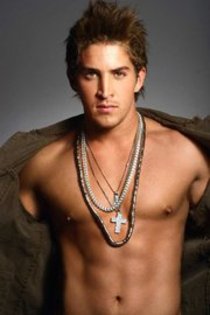 50312_104226522974615_6227_n