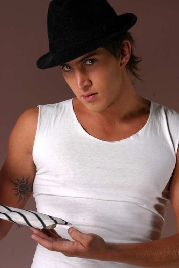 156996_122771814452366_122765847786296_163121_6763866_n