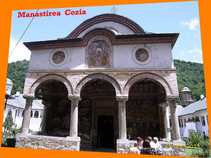 90. Manastirea Cozia (Valea Oltului) (3)