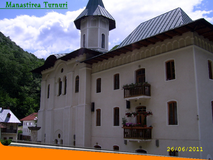 65. Manastirea Turnuri (Valea Oltului)