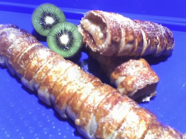 25-01-12_RULOURI CU PIERSICA SI BANANE