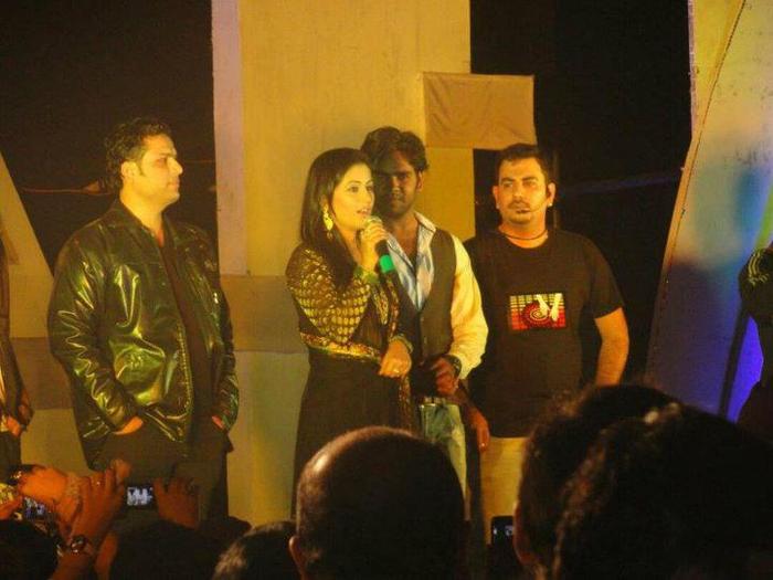 Hina Khan in Love [53] - Hina Khan