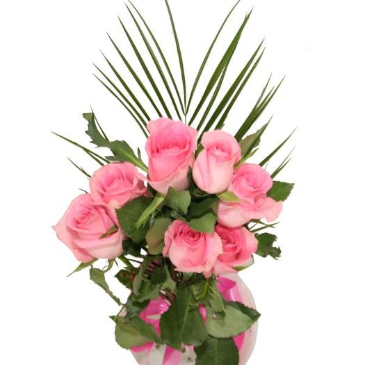 Buchet de 7 trandafiri roz