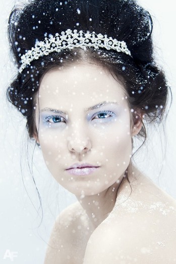ice_queen_by_panter-d3e71t8 - nou_monik