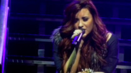 Demsie (115) - Demilush - Fix A Heart Live in Atlanta Captures