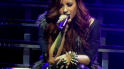 Demsie (127) - Demilush - Fix A Heart Live in Atlanta Captures