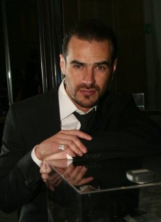 155574_163055527064737_107829272587363_256499_6705869_n