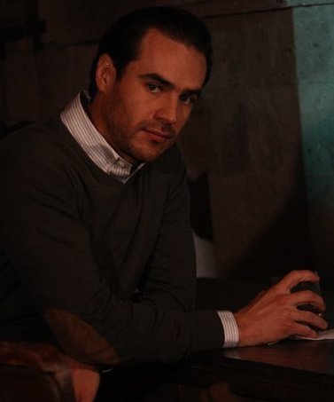 181780_180072678696355_107829272587363_334022_6152652_n