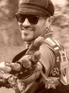 217605_198618853508404_107829272587363_421359_4393079_a