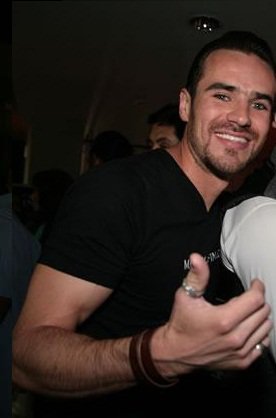 226541_226101937405458_226089210740064_1088994_6305652_n