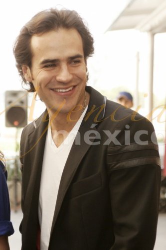 247973_229309560418029_226089210740064_1117780_3064509_n