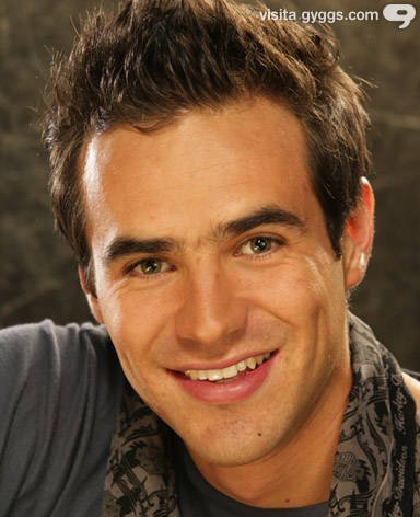 301638_273917082623943_226089210740064_1331447_5540268_n