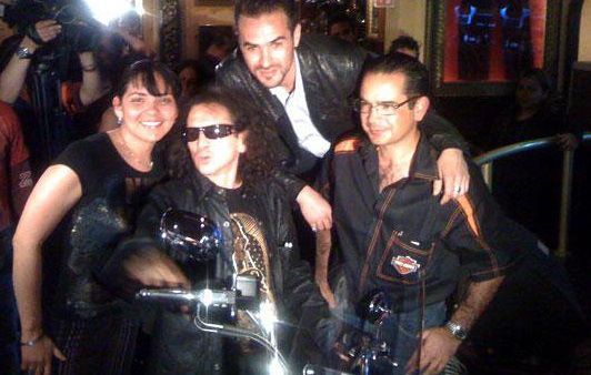 319975_286105918071726_226089210740064_1388385_1555548132_n