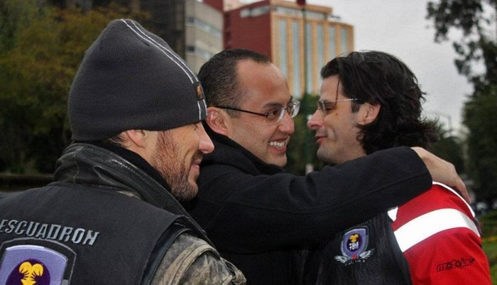 375246_338075629541421_226089210740064_1614460_822487215_n