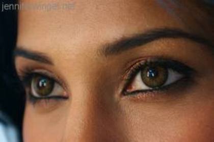 descărcare - Jennifer Winget - Dr Ridhima Gupta3