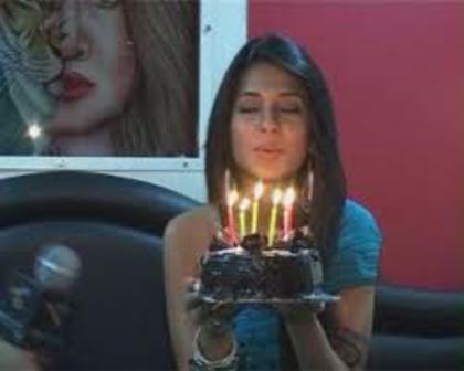 images (3) - Jennifer Winget - Dr Ridhima Gupta3