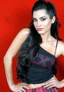 206719_144134475655726_100001775247121_266625_7010825_a