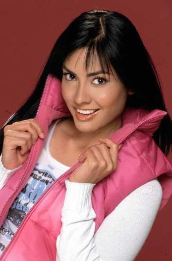 301187_248649875175692_248642525176427_774397_2947835_n