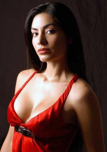 311693_248649675175712_248642525176427_774387_1921206_n - Karina Mora