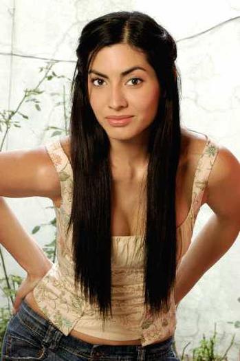 311928_248652351842111_248642525176427_774428_439225_n - Karina Mora