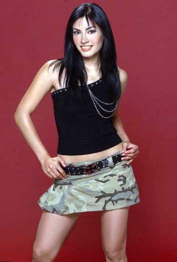 313242_248652215175458_248642525176427_774421_1038450_n - Karina Mora