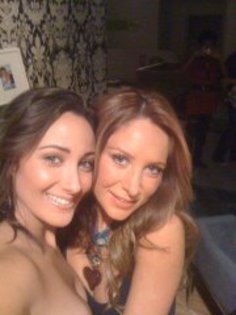 427108_264765303588695_155892897809270_645552_1665836512_a