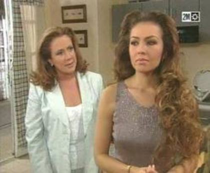 images (46) - Laura Zapata