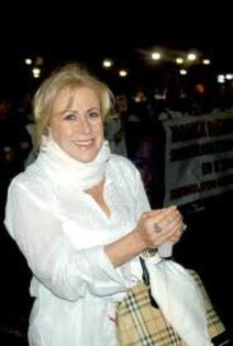 images (69) - Laura Zapata