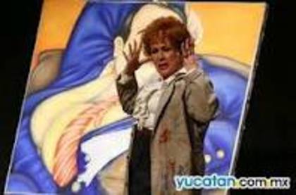 images (2) - Laura Zapata