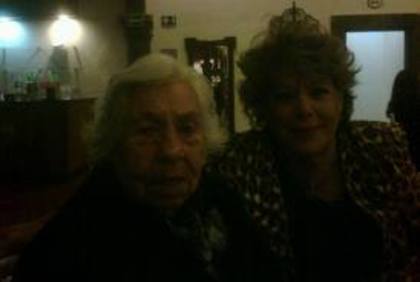 images (30) - Laura Zapata
