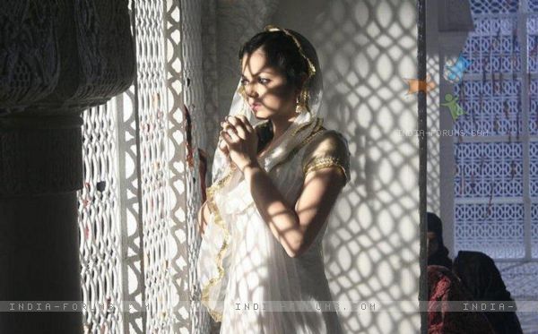 147961-drashti-dhami-as-geet - x-Drashti Dhami-x