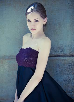 Aura-Dosoftei-1 - MRA Models Agency women