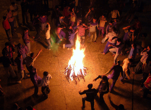 celebrating-lohri