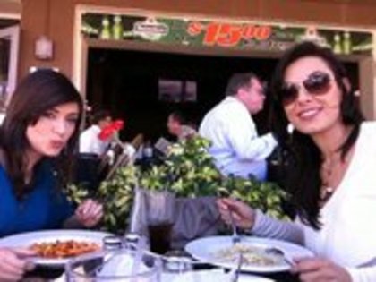 269091_171402952926396_167691109964247_438030_4395002_a - Lisette Morelos