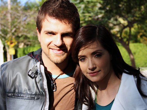 281450_176527529080605_167691109964247_454047_3232696_n - Lisette Morelos