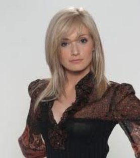 196007_109670015779896_100002106934035_91173_806266_n - Lisette Morelos