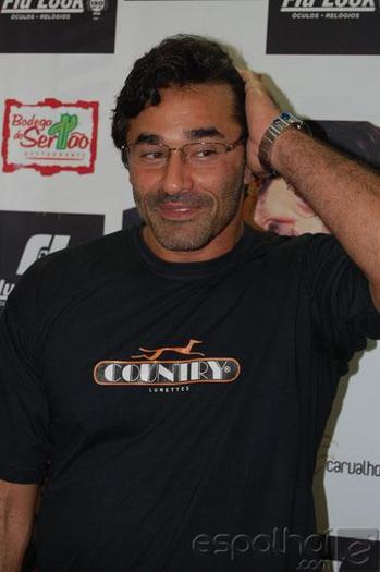 380801_300720703281338_291616927525049_1048082_606153278_n - Luciano Szafir